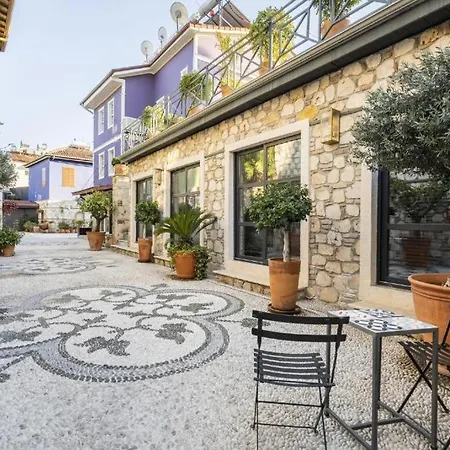 Homestay Remarkable Flat With Balcony Near Hadrian's Gate